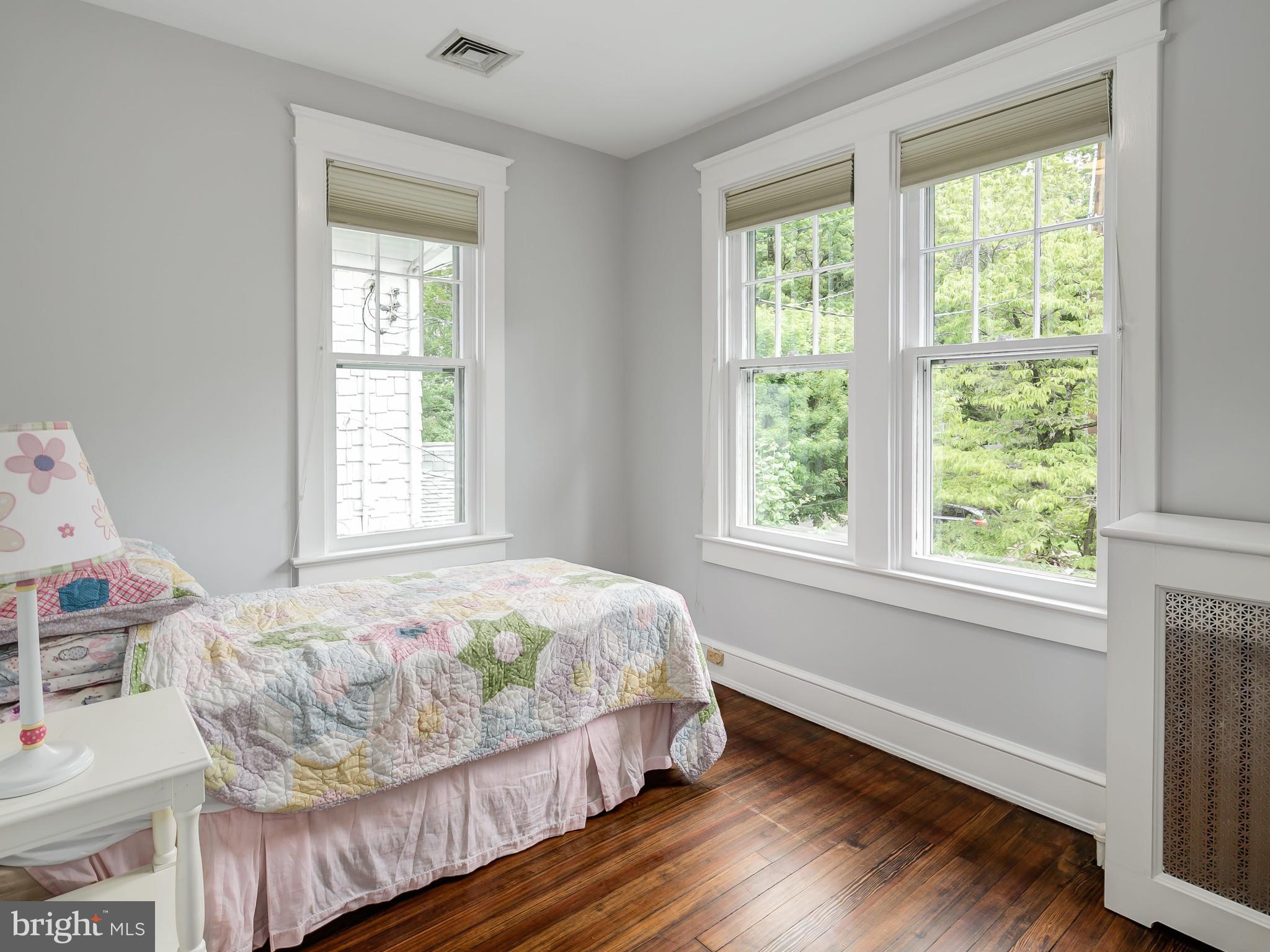 5528 Broad Branch Road Northwest Washington, DC 20015 - Photo 21 of 30 Bedroom