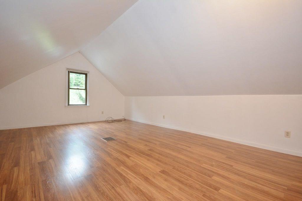 217 Arndt Road Pittsburgh, PA 15237 - Photo 11 of 13 Gallery Image 11