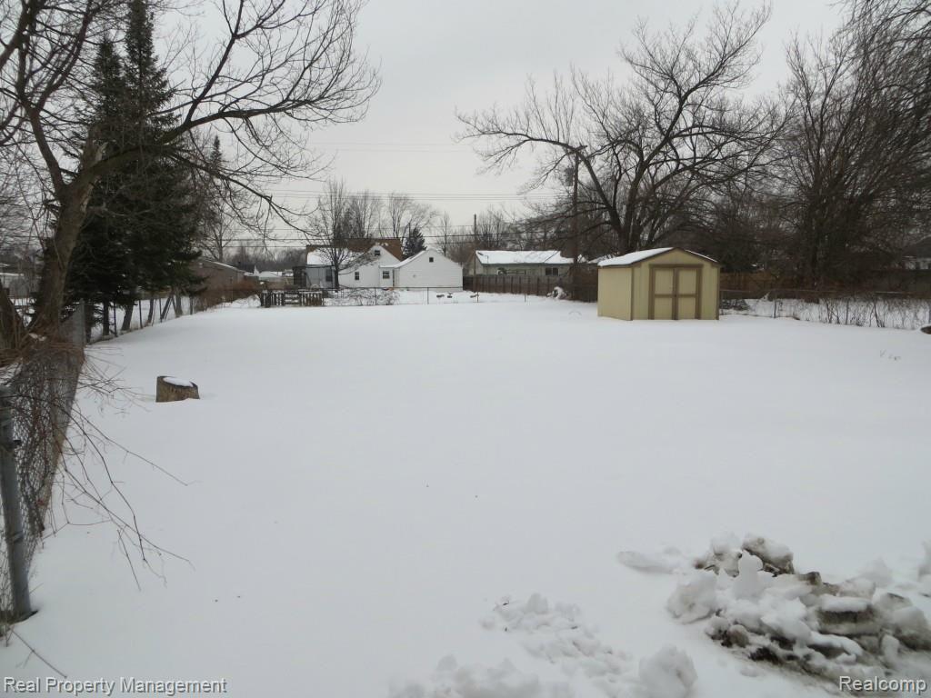 13461 Frazho Road Warren, MI 48089 - Photo 2 of 31 003.jpg
