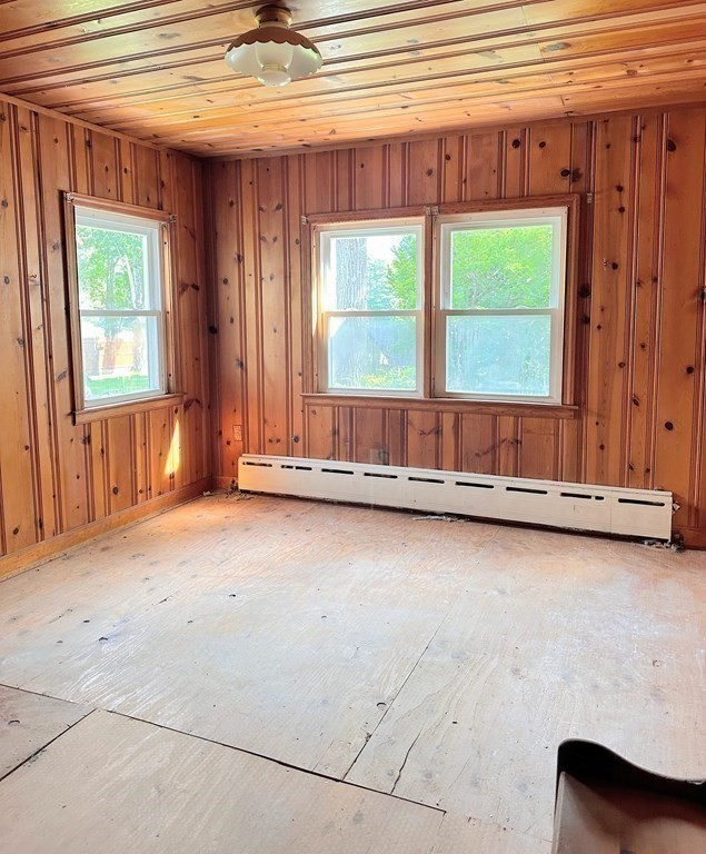 29 Snake Pond Road Gardner, MA 01440 - Photo 11 of 15 Gallery Image 11