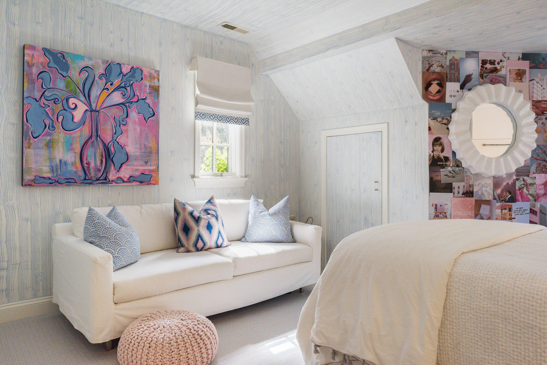 10 Meadowbrook Road Darien, CT 06820 - Photo 17 of 42 a bed room with a bed and a couch