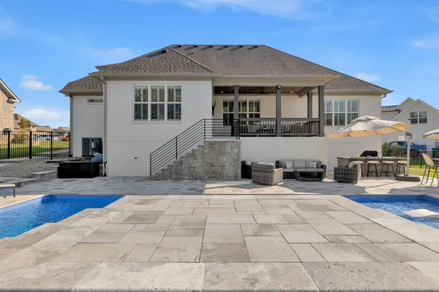 a view of a outdoor space