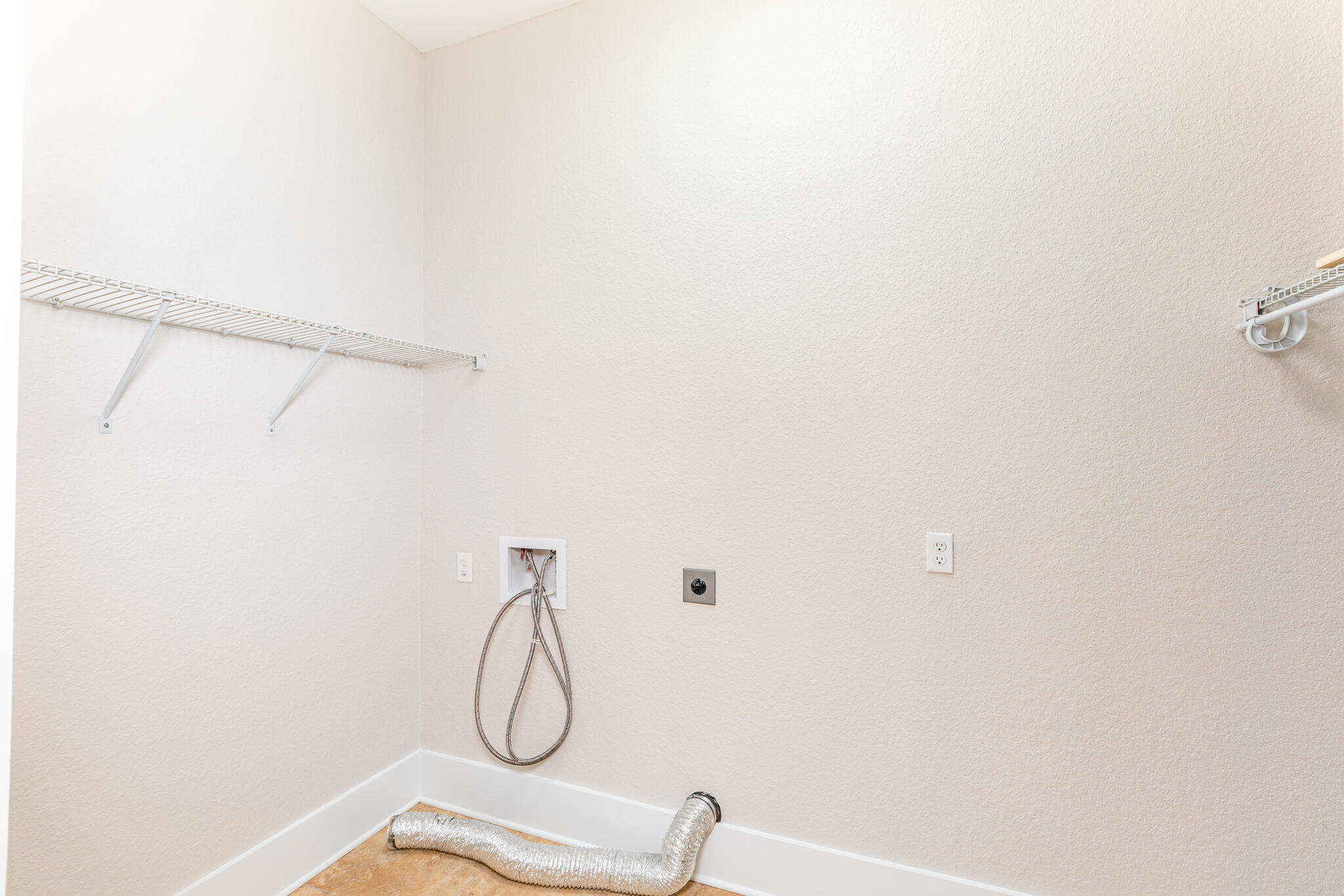 995 Airport Road, Unit 54 Destin, FL 32541 - Photo 14 of 31 a bathroom with a shower