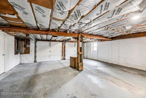 $330,000 | 120 Woodside Drive, Clarks Summit, PA 18411
