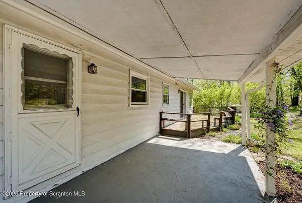 $330,000 | 120 Woodside Drive, Clarks Summit, PA 18411