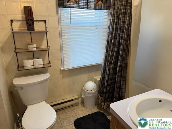 $1,750 | 133 South 3rd Street, Bangor, PA 18013