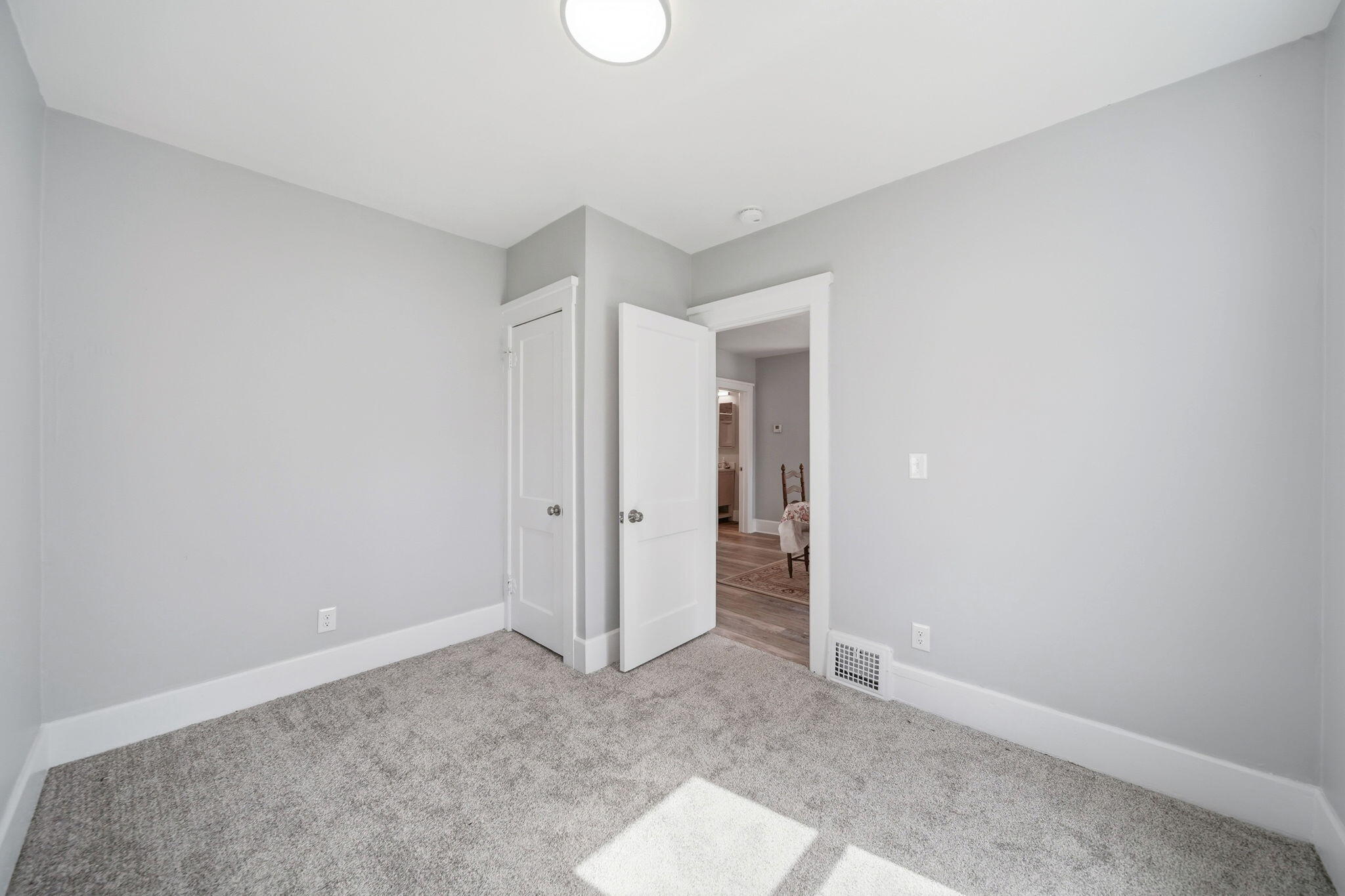 610 Seventh Street Jackson, MI 49203 - Photo 17 of 38 17