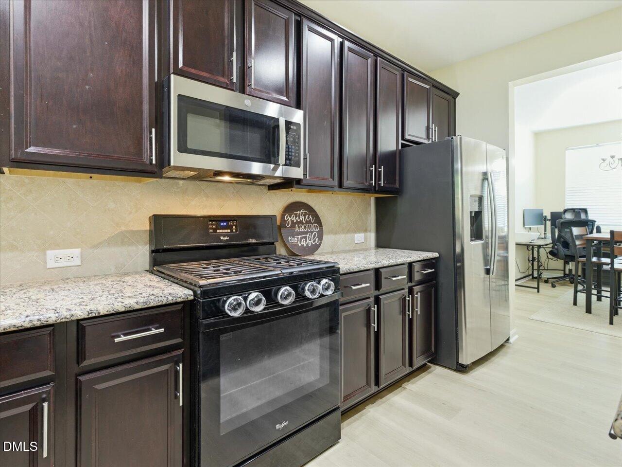 718 Wickham Ridge Road Apex, NC 27539 - Photo 16 of 54 20-Kitchen