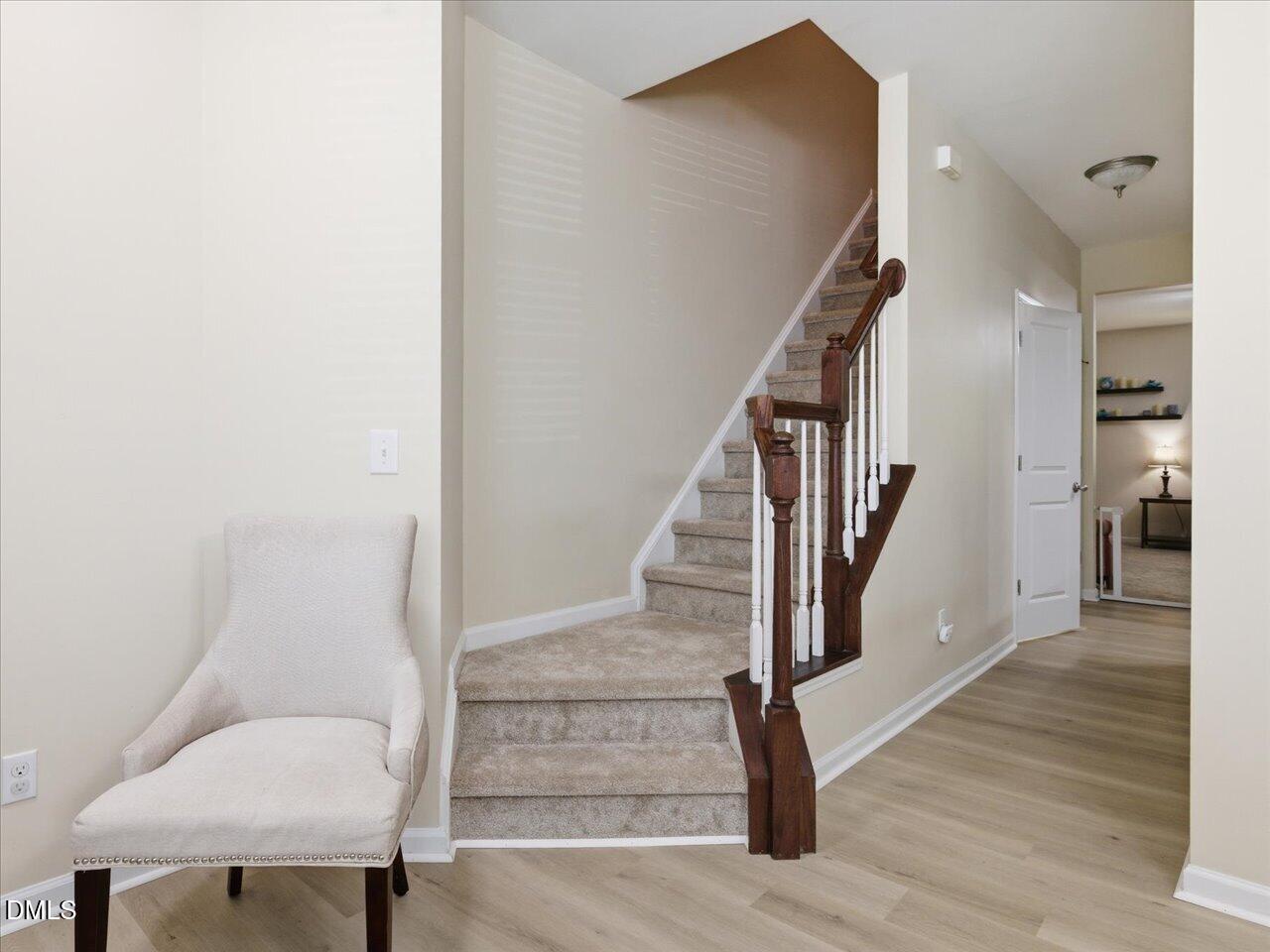 718 Wickham Ridge Road Apex, NC 27539 - Photo 19 of 54 26-Staircase