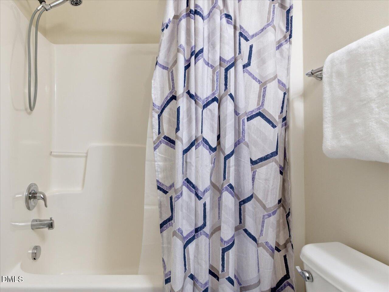 718 Wickham Ridge Road Apex, NC 27539 - Photo 33 of 54 40-Attached Bath