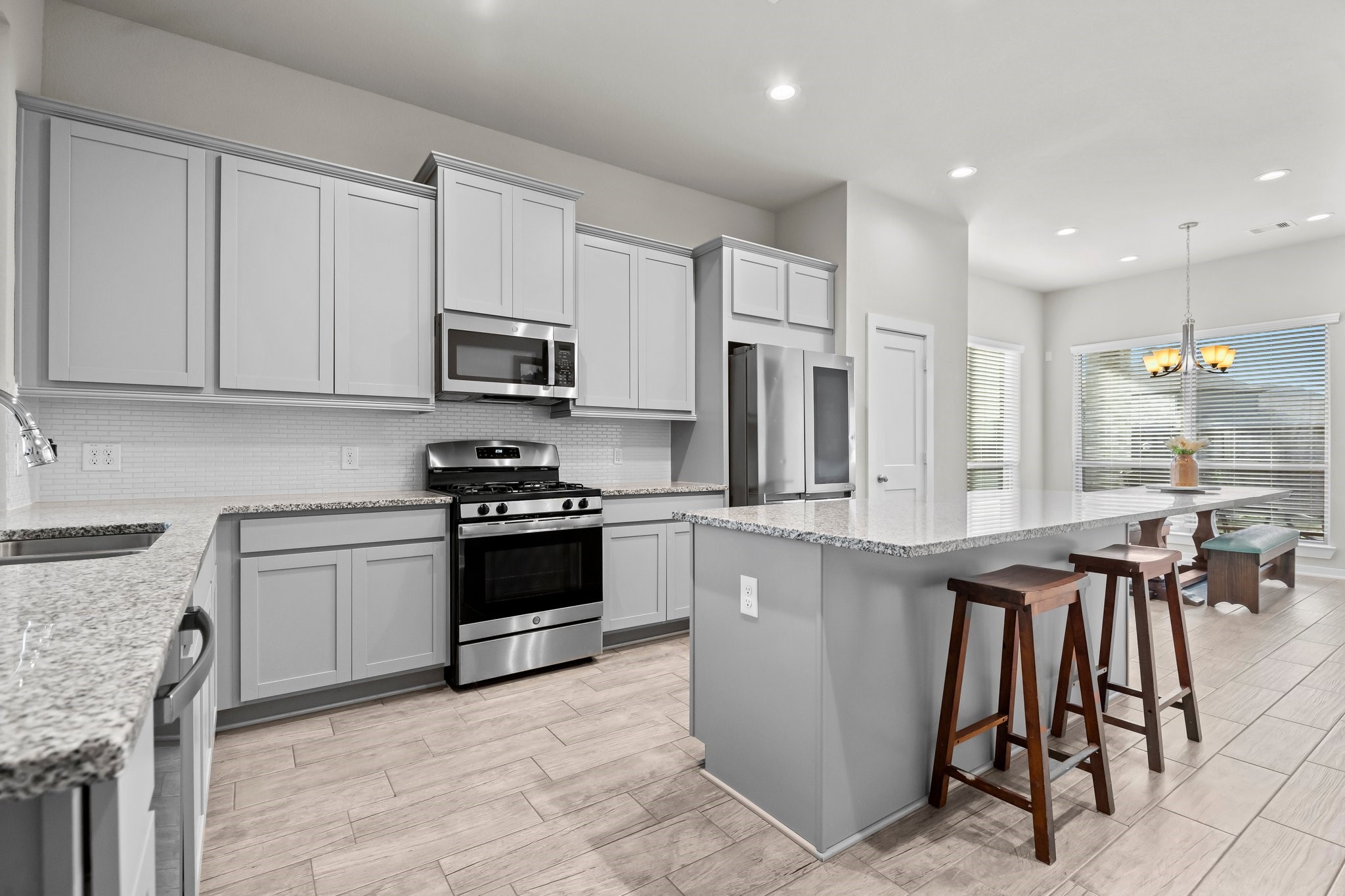 27205 Dripping Ledge Court Magnolia, TX 77354 - Photo 2 of 8