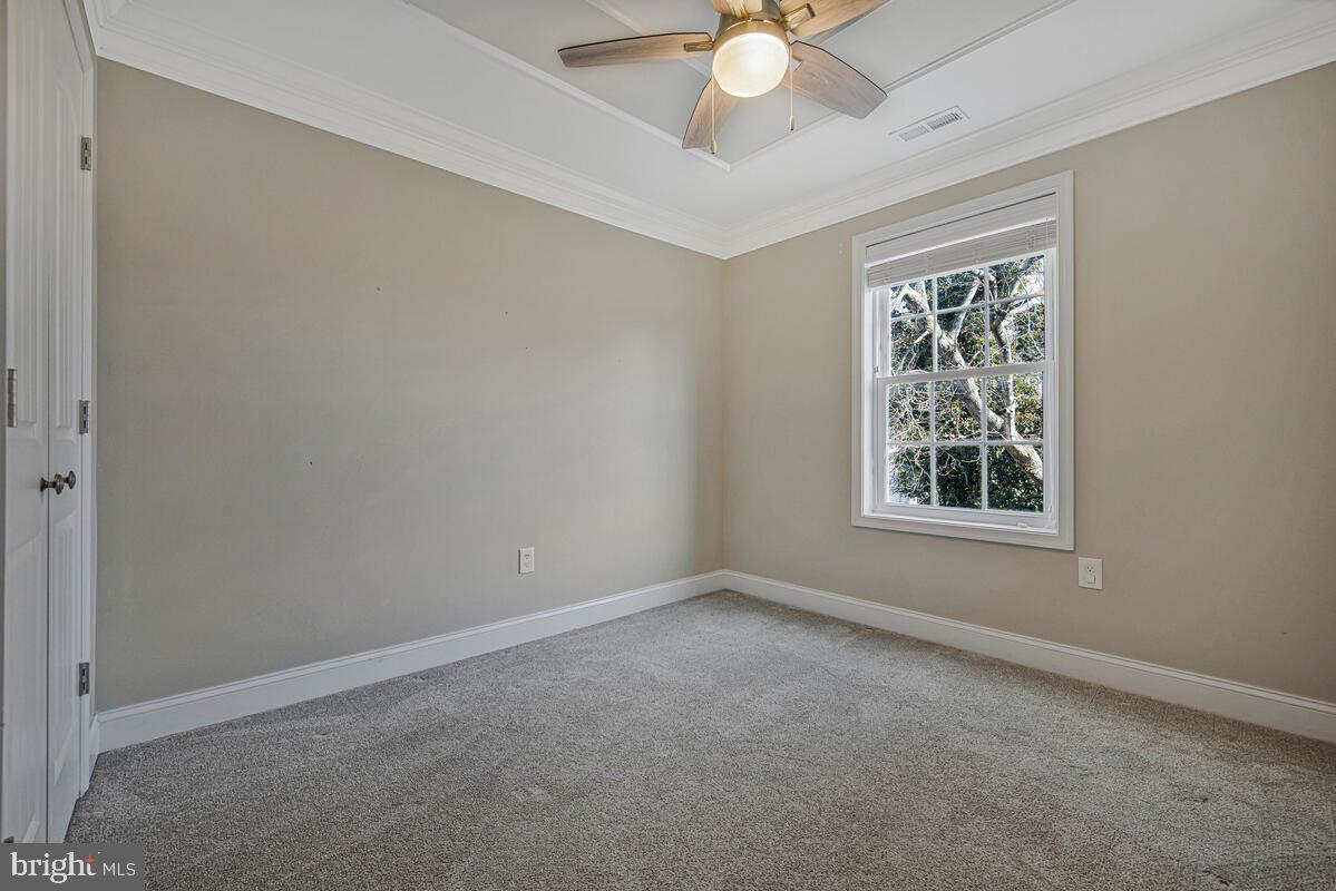 941 8th Street Pasadena, MD 21122 - Photo 26 of 41 an empty room with a window