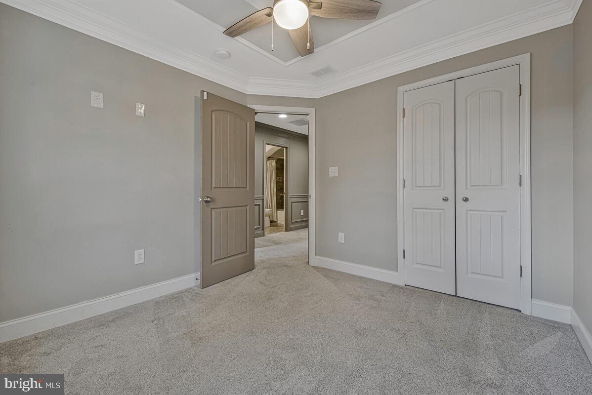 941 8th Street Pasadena, MD 21122 - Photo 27 of 41 a view of empty room