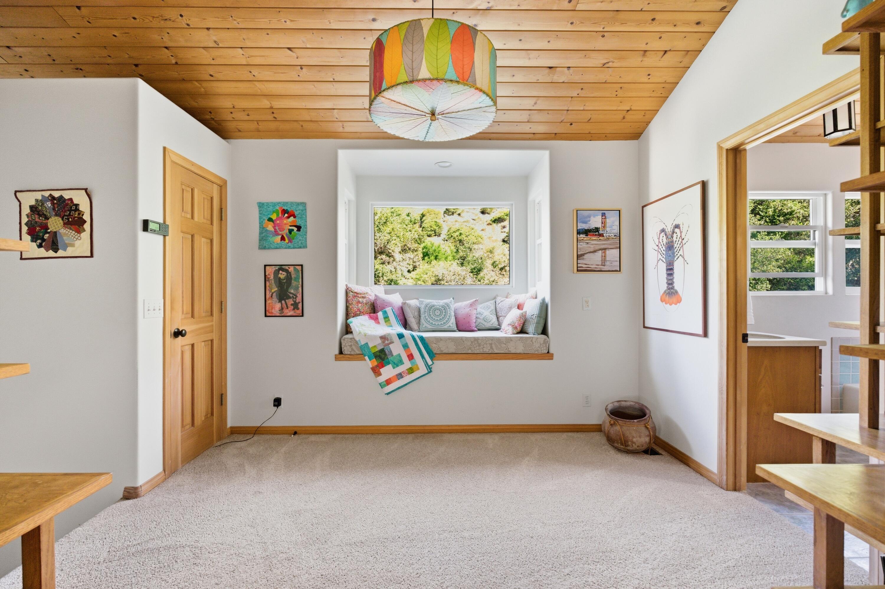1743 San Marcos Pass Road Santa Barbara, CA 93105 - Photo 26 of 56 Sitting Room