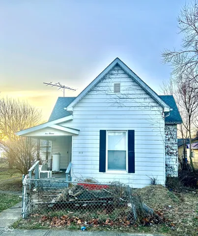 $40,000 | 913 Cottage Avenue, Anderson, IN 46012