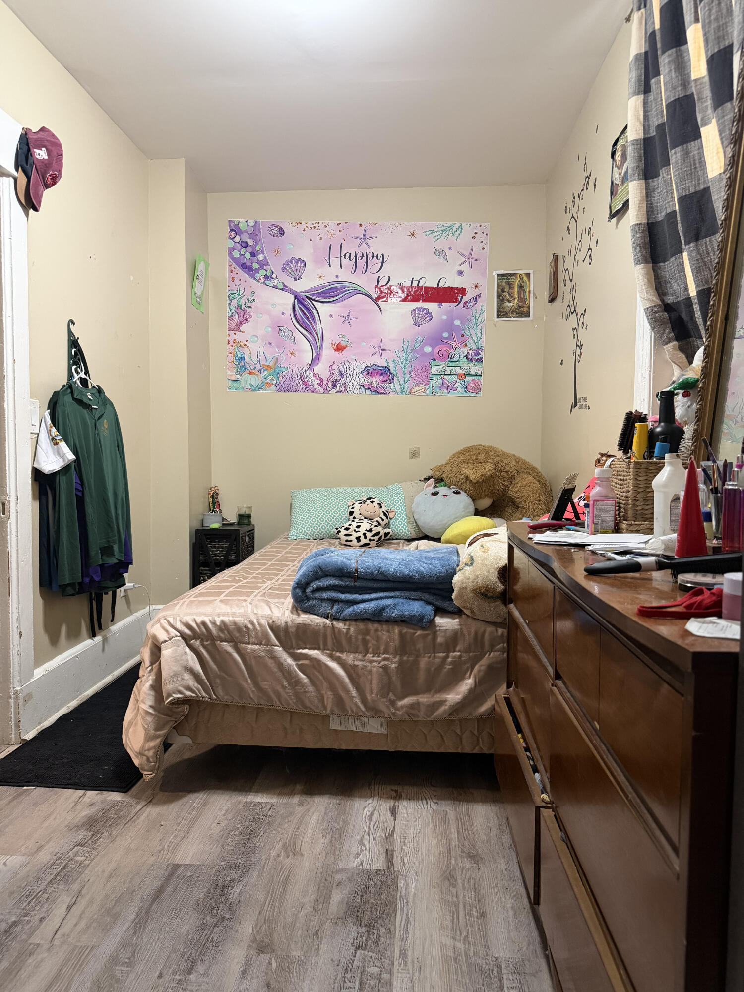 2136 South 16th Street, Unit 2138 Milwaukee, WI 53215 - Photo 14 of 21 Bedroom 1 Lower