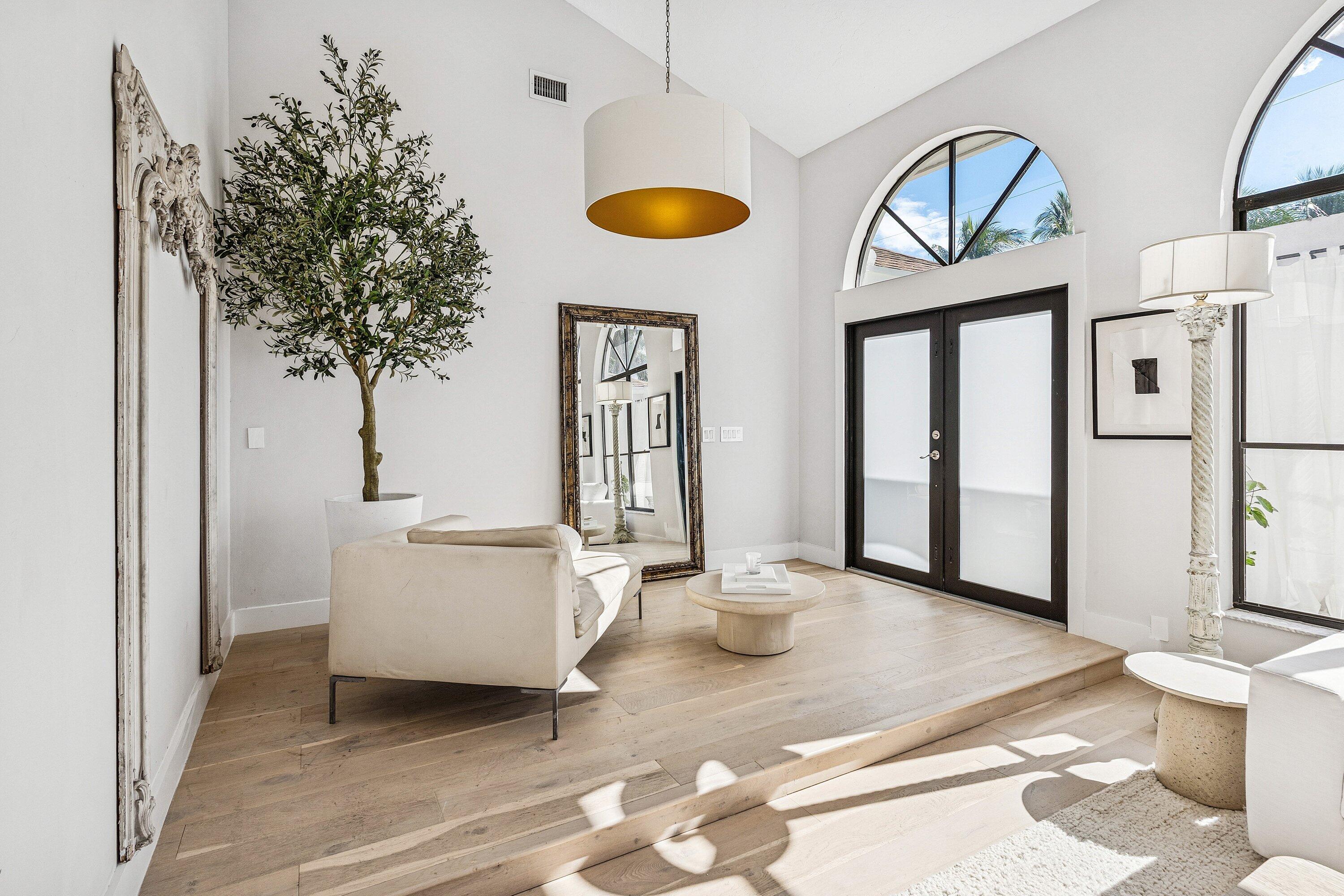 48 Harbour Drive North Ocean Ridge, FL 33435 - Photo 2 of 25 a view of a living room and utility room