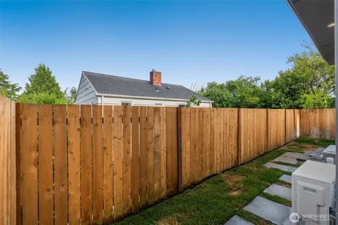 $850,000 | 4413 50th Avenue Southwest, Seattle, WA 98116
