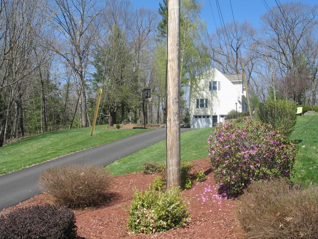 20 Holts Point Road Hampstead, NH 03841 - Photo 3 of 28