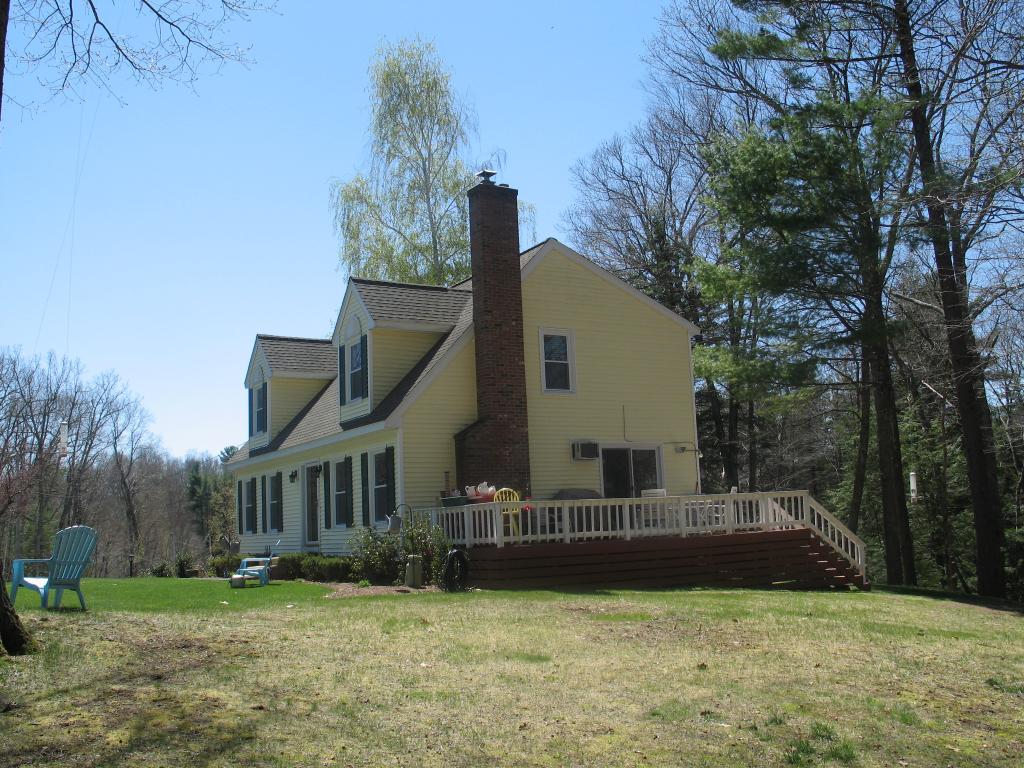 20 Holts Point Road Hampstead, NH 03841 - Photo 5 of 28