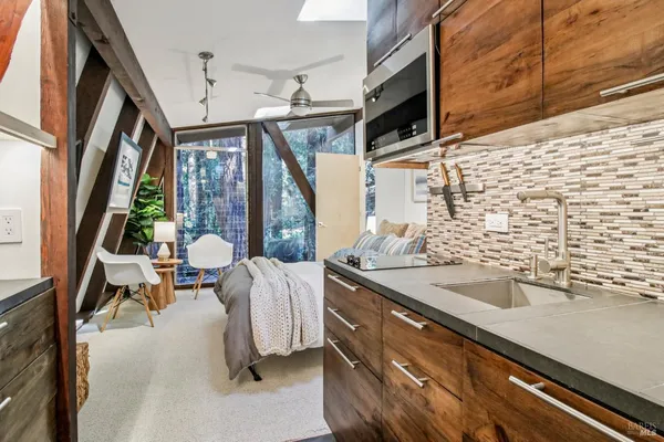$1,895,000 | 391 San Geronimo Valley Drive, San Geronimo, CA 94963