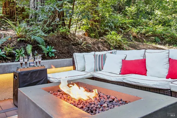 $1,895,000 | 391 San Geronimo Valley Drive, San Geronimo, CA 94963