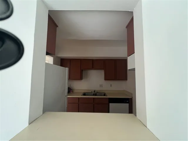 $975 | 2402 Blanco Drive, Unit A, College Station, TX 77845