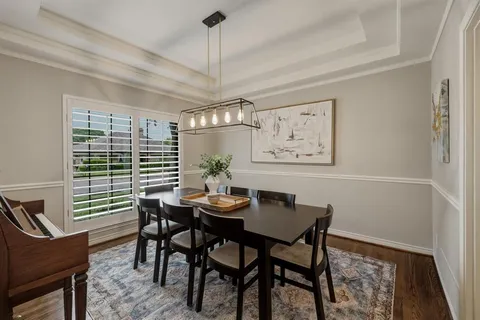 $929,900 | 9510 Hill View Drive, Dallas, TX 75231