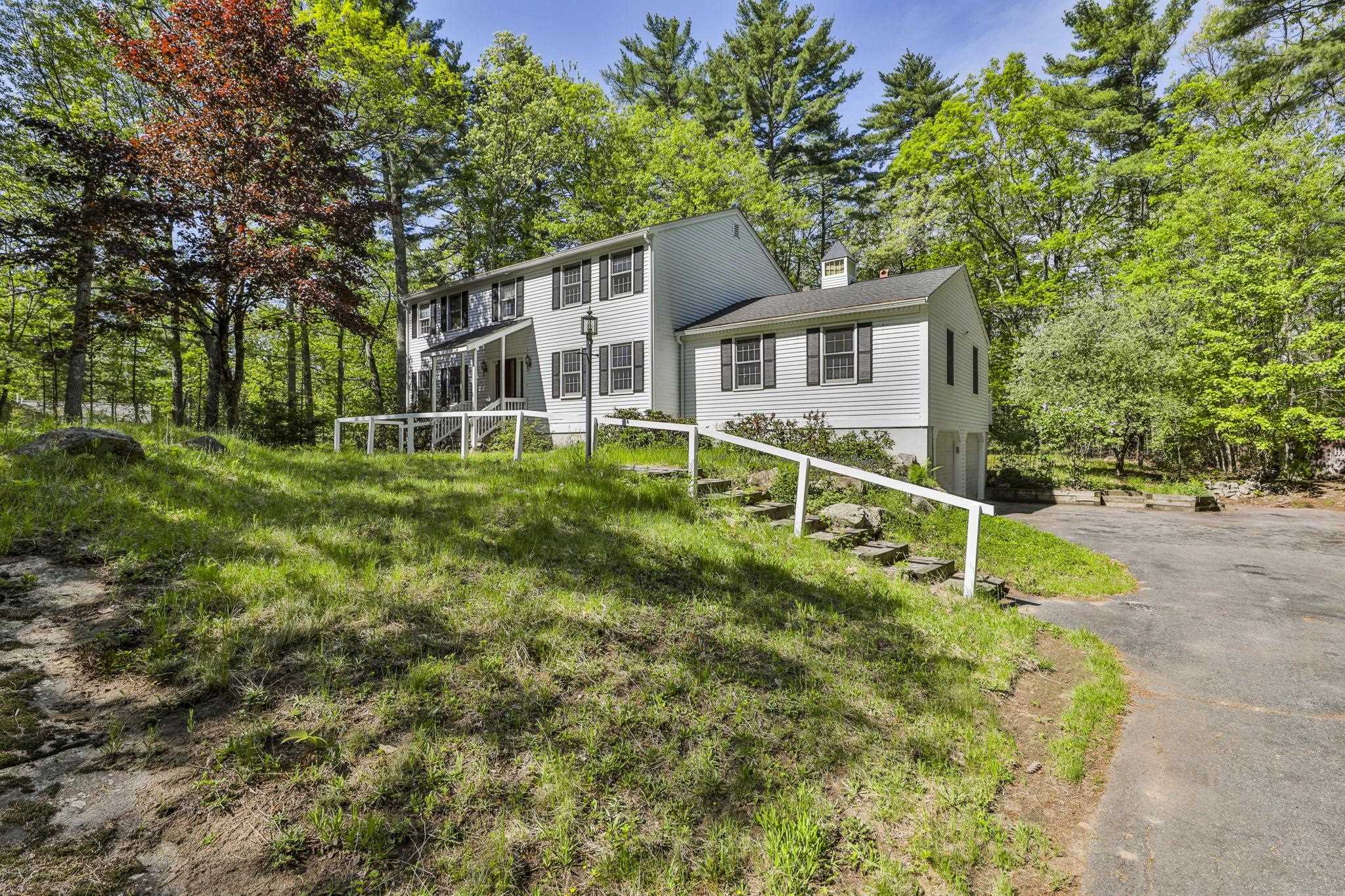 69 Stowell Road Bedford, NH 03110 - Photo 2 of 46
