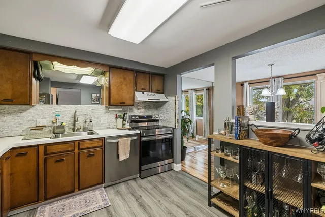 $179,900 | 179 Old Lyme Drive, Unit 7, Amherst, NY 14221