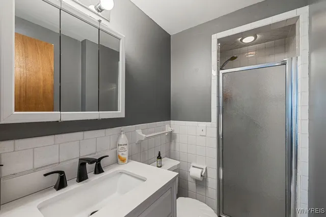 $179,900 | 179 Old Lyme Drive, Unit 7, Amherst, NY 14221