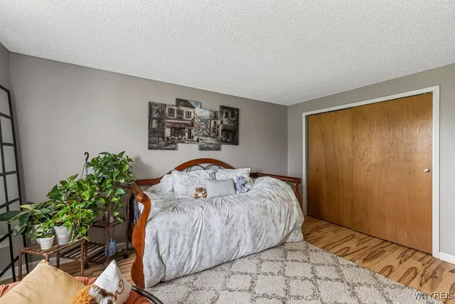 $179,900 | 179 Old Lyme Drive, Unit 7, Amherst, NY 14221