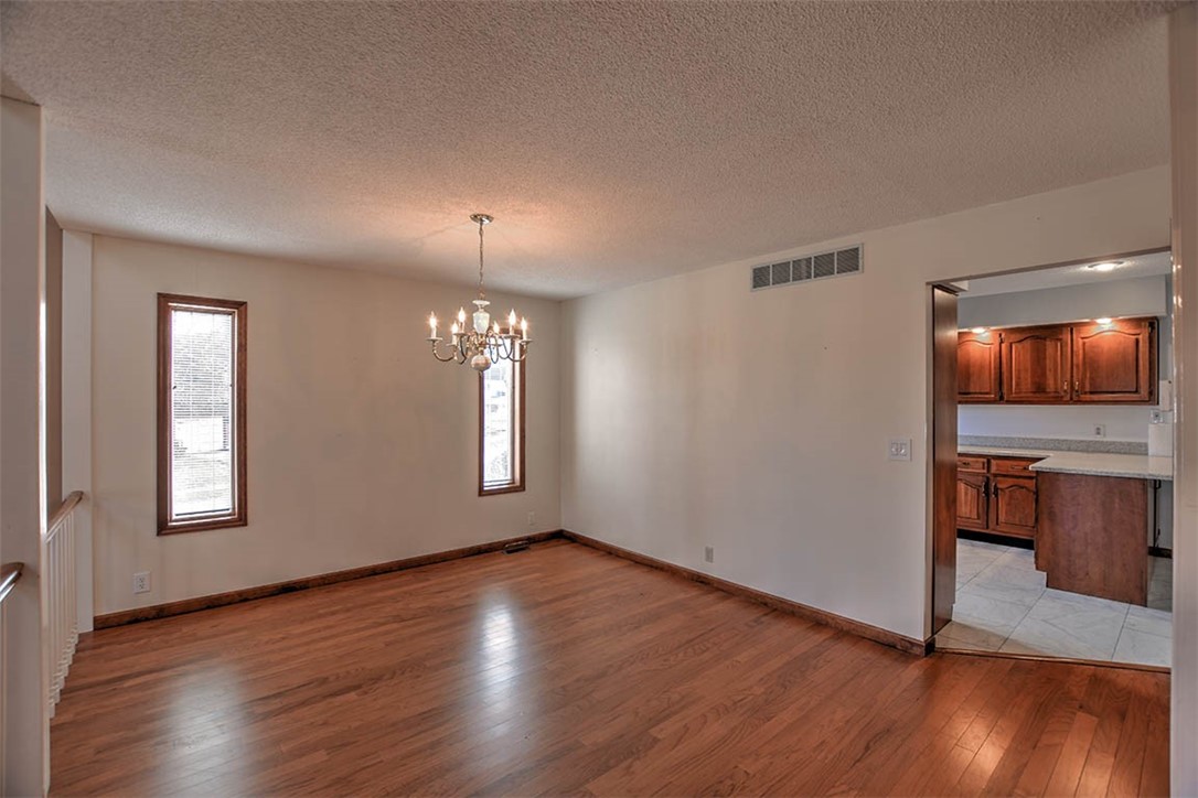 1211 West Scotch Pine Court Decatur, IL 62526 - Photo 11 of 39
