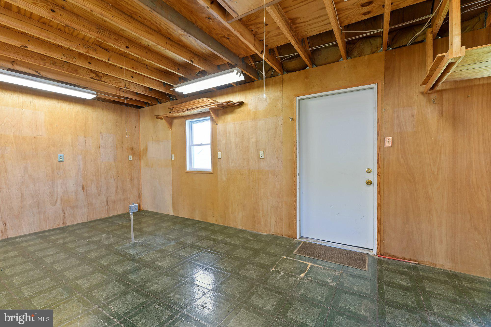 2812 5th Avenue Baltimore, MD 21234 - Photo 34 of 39 Detached Separate Workshop!
