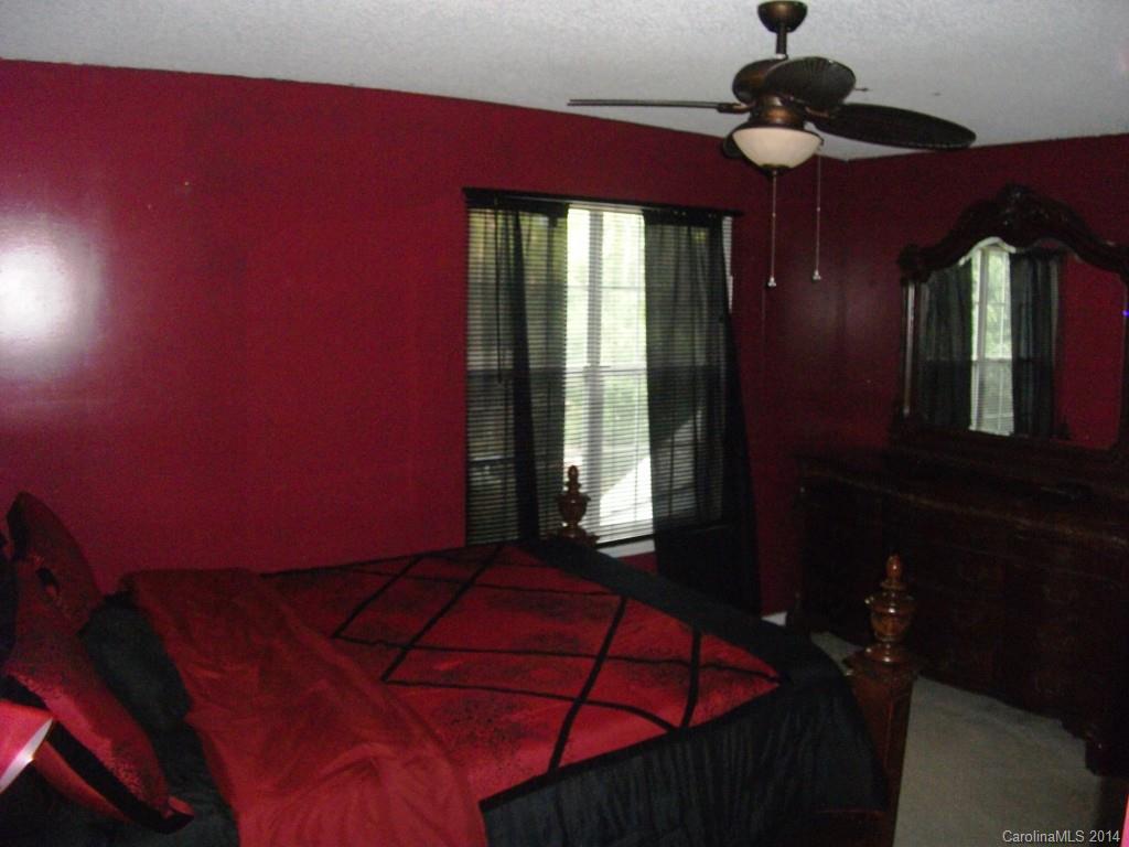 6007 Running Deer Road Charlotte, NC 28214 - Photo 16 of 23