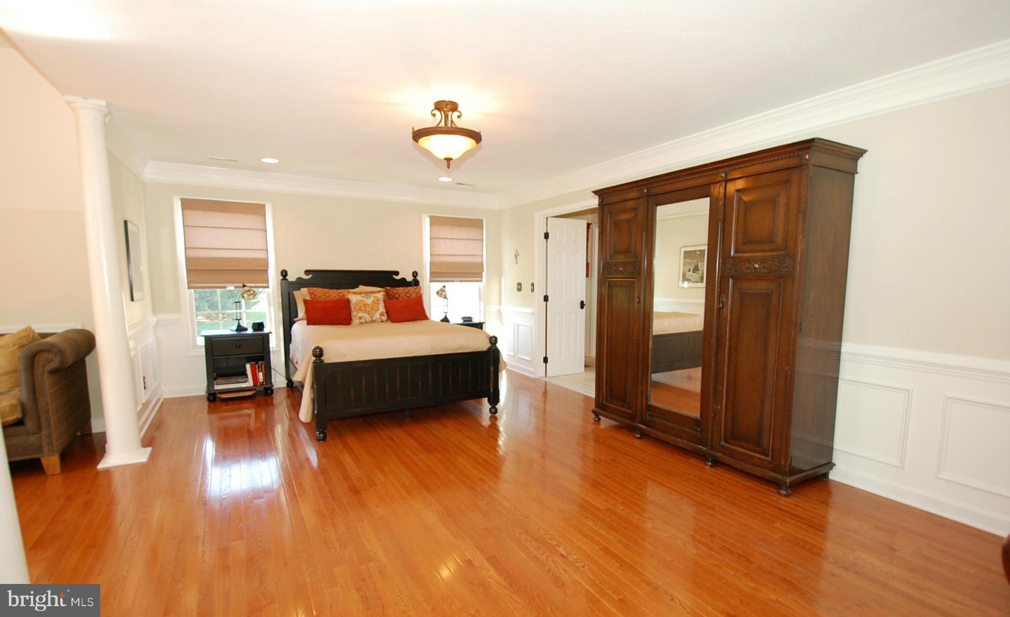 9609 Watkins Road Gaithersburg, MD 20882 - Photo 11 of 30 Bedroom (Master)