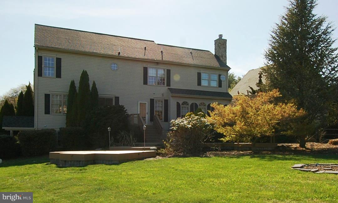 9609 Watkins Road Gaithersburg, MD 20882 - Photo 29 of 30 Exterior (Rear)