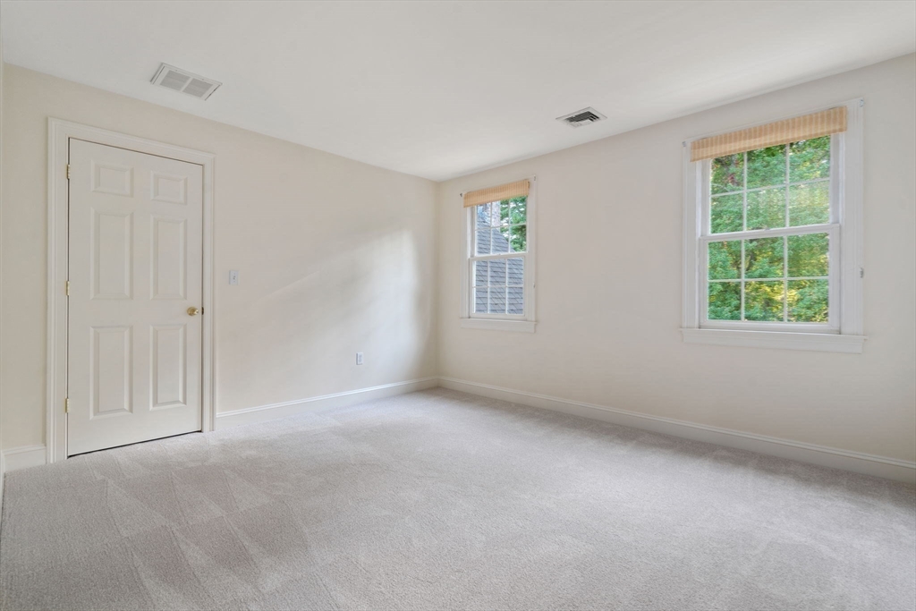 41 Oriole Road Medfield, MA 02052 - Photo 29 of 41 Gallery Image 29