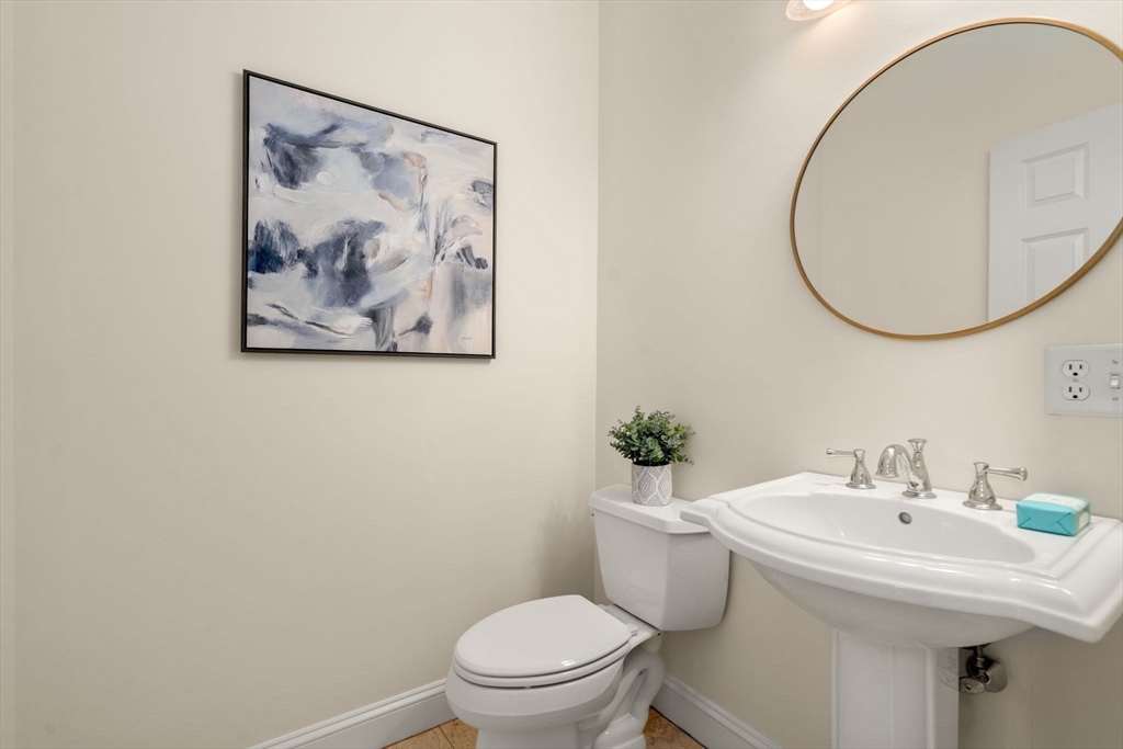 41 Oriole Road Medfield, MA 02052 - Photo 32 of 41 Gallery Image 32
