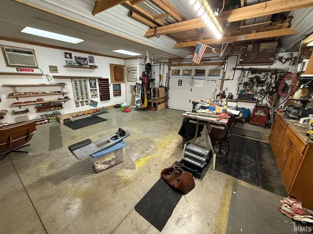 $369,900 | 331 Southbrook Drive, Evansville, IN 47711