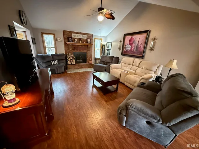 $369,900 | 331 Southbrook Drive, Evansville, IN 47711