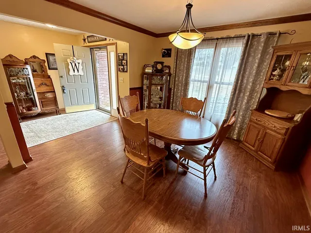 $369,900 | 331 Southbrook Drive, Evansville, IN 47711