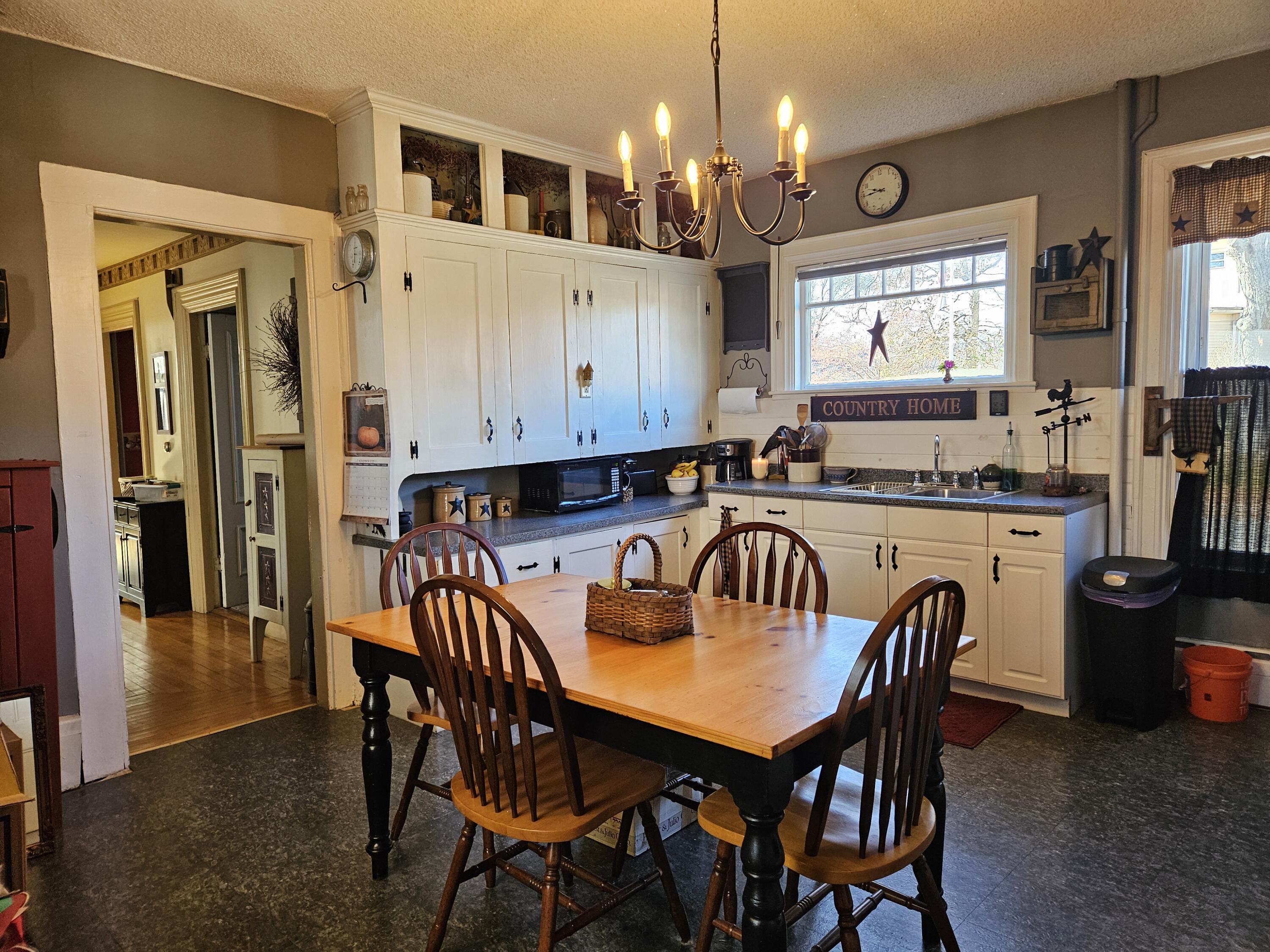 23 Western Avenue Waterville, ME 04901 - Photo 2 of 27 Kitchen (1)