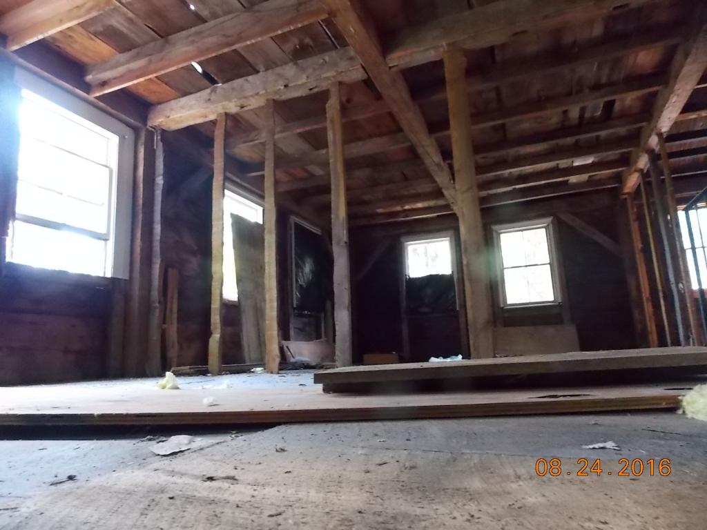 328 Concord End Road Hillsborough, NH 03244 - Photo 8 of 9 Gallery Image 8