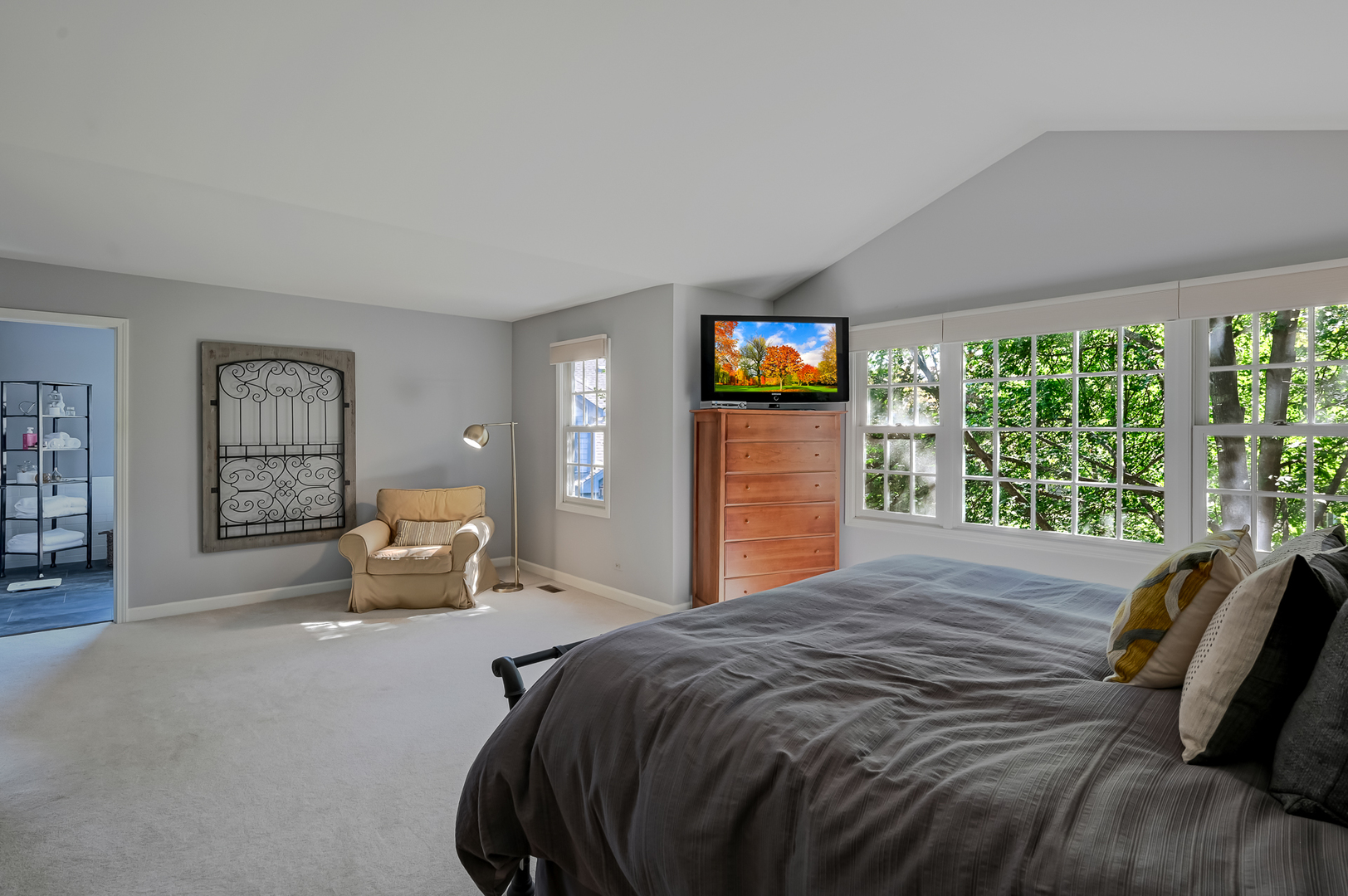 75 Trent Court Burr Ridge, IL 60527 - Photo 9 of 19 Gallery Image 9