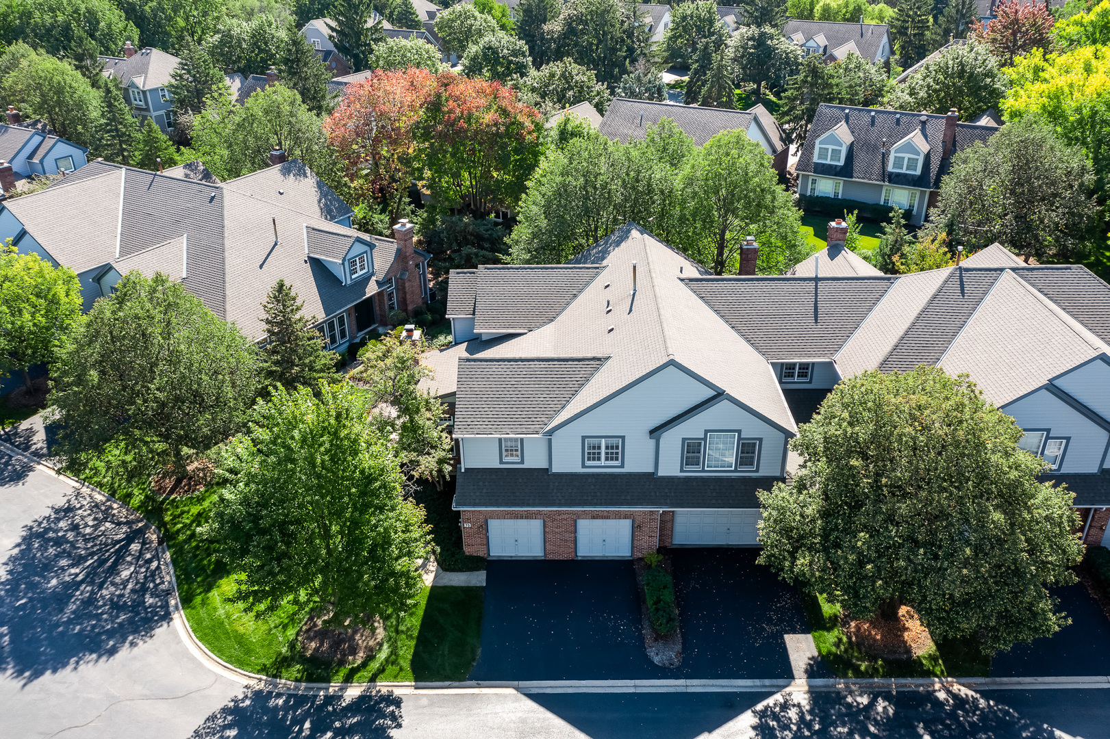 75 Trent Court Burr Ridge, IL 60527 - Photo 10 of 19 Gallery Image 10