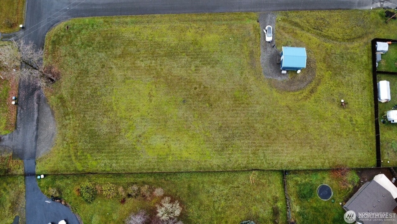 18905 Prairie Street Southwest Rochester, WA 98579 - Photo 7 of 7 a bathroom with a shower
