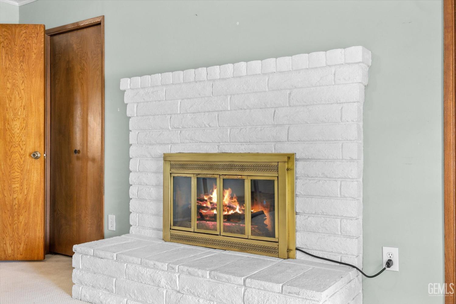 Undisclosed Address Bakersfield, CA 93313 - Photo 24 of 45 a bedroom with a bed and a window