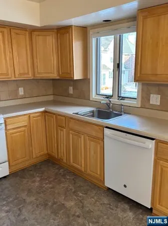 $4,300 | 2417 Camner Street, Unit B, Fort Lee, NJ 07024