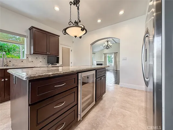 $6,700 | 5960 Balcom Avenue, Encino, CA 91316